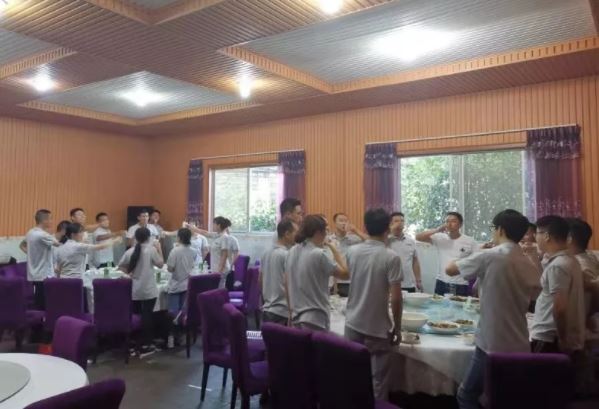 2019華禹護(hù)欄重慶分公司大型戶外拓展活動(dòng)