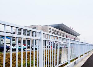 制造園區鋅鋼護欄哪家物美價廉
